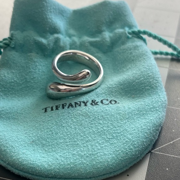 Tiffany & Co. Silver Wrap Ring - Picture 5 of 9